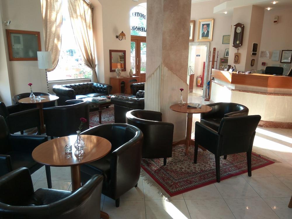 Diethnes لاريسا المظهر الخارجي الصورة